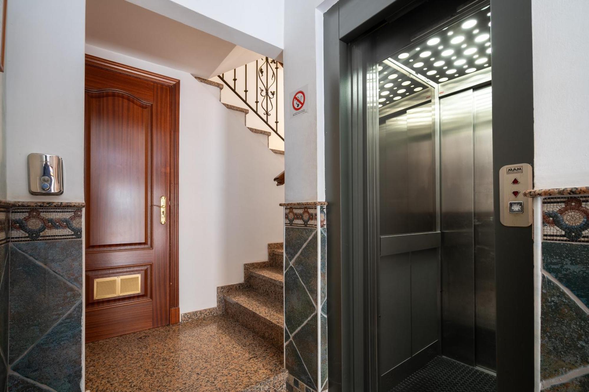 Apartamentos Capricho Del Mar Torremolinos Eksteriør billede